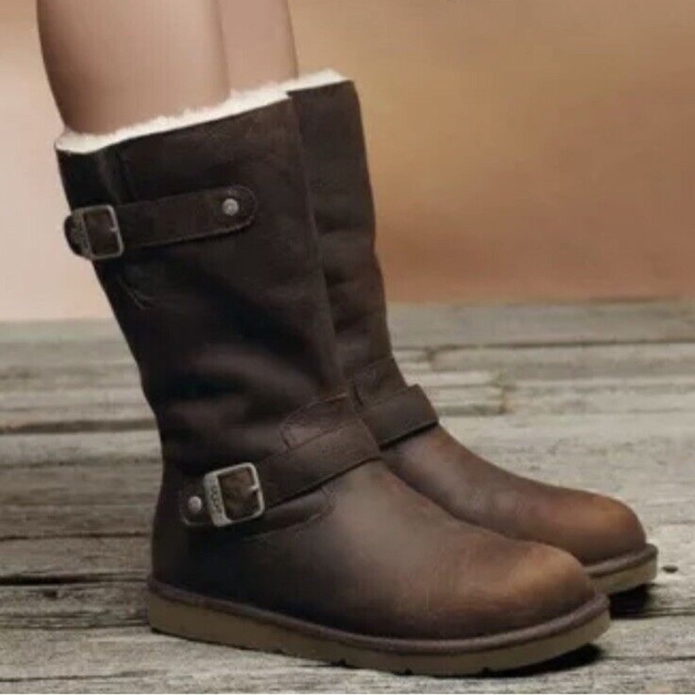Ugg Australian Kensington double buckle brown leather shearling boots in size‎ 7